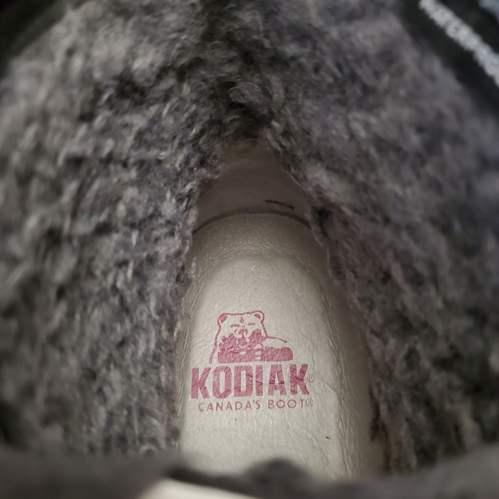 Kodiak Women's Original Fleece Ankle Boot - Picture 8 of 9